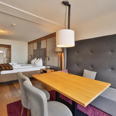 Hotel Fliana 4 4*
