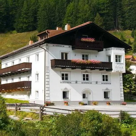 Fliana 4 Hotel 4*