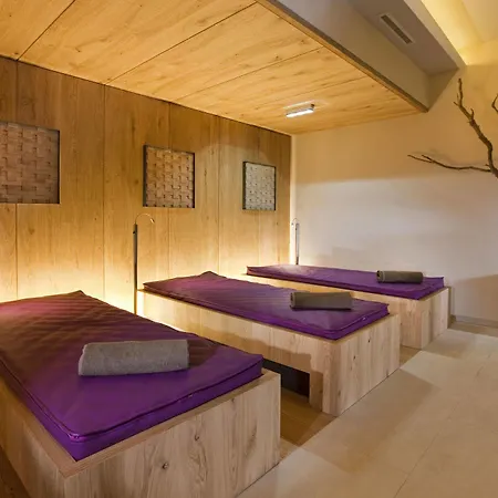 Hotel Fliana 4 4*